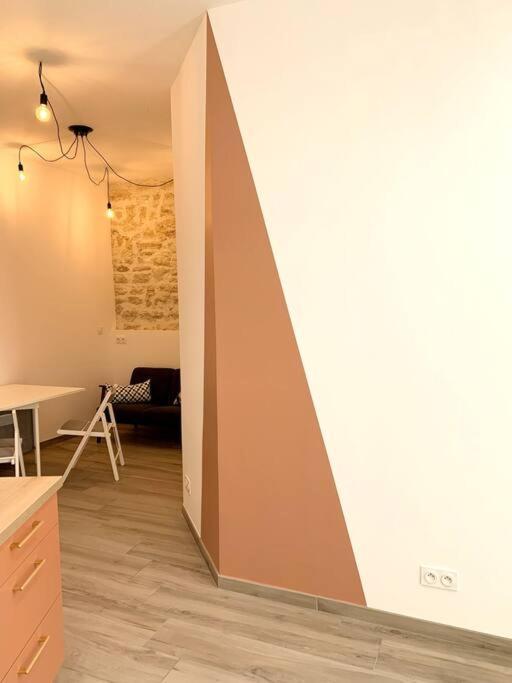 Appartement Secteur Gare Et Place De La Comedie, Wifi & Climatisation Montpellier Luaran gambar